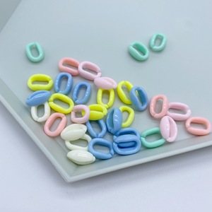 11*16mm 1250 pièces/sac en gros chaînes acryliques de couleur mélangée ovale anneau ouvert perles connecteur chaîne à maillons pour la fabrication de colliers à faire soi-même - Product Image 3
