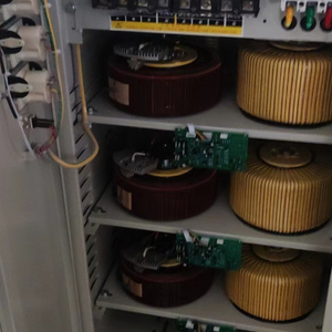 แรงดันไฟฟ้า 60KVA สำหรับเครื่องจักร, ไฟฟ้ากระแสสลับสามเฟส 380V/400V/415V - Product Image 3