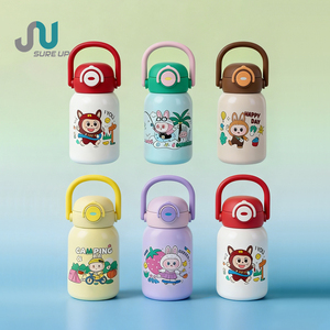 กระติกน้ำสุญญากาศสแตนเลสสองชั้น SURE up ขนาด 550 มล. พร้อมหูจับ เก็บความร้อนได้นาน 12-24 ชั่วโมง เหมาะสำหรับทุกโอกาส - Product Image 6