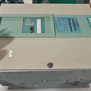 6RA7093 4KV62 0/6RA7095 4KV62 0/6RA7097 4KV62 0 Nouveau régulateur de vitesse d'origine pour variateur de fréquence 6RA en stock - Product Image 3