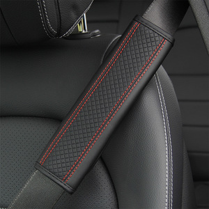 Cuero <span class=keywords><strong>de</strong></span> fieltro en relieve <span class=keywords><strong>para</strong></span> cinturón <span class=keywords><strong>de</strong></span> seguridad <span class=keywords><strong>de</strong></span> coche, hombrera, accesorios interiores <span class=keywords><strong>para</strong></span> evitar apretar, cubierta <span class=keywords><strong>de</strong></span> seguro <span class=keywords><strong>de</strong></span> descompresión - Product Image 1