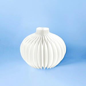 Vase en papier nid d'abeille minimaliste moderne, décor pliable pour arrangement floral de table de mariage bohème - Product Image 5