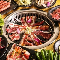 Barbecue électrique coréen écologique avec plaque de cuisson infrarouge pour restaurants