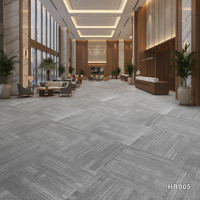 Dalles de moquette carrées emboîtables de haute qualité, tapis de sol antidérapants pour bureaux, studios et salles de conférence