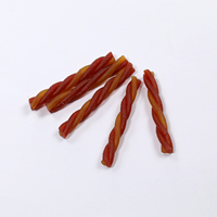 Friandises pour chats en bâtonnets roulés bicolores, personnalisées en usine, douces et moelleuses, sans céréales, riches en protéines, au saumon, 50g/sachet