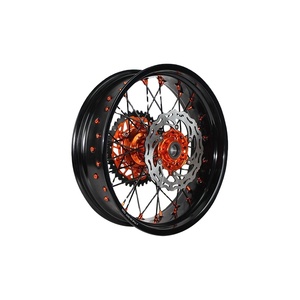 Jeu de roues <span class=keywords><strong>KTM</strong></span> <span class=keywords><strong>EXC</strong></span> 2010-2021 de 18 pouces, moyeux CNC en aluminium billette orange, rayons noirs, pièces de jantes de course pour motocross, <span class=keywords><strong>enduro</strong></span> et dirt bike - Product Image 5