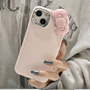 เคสโทรศัพท์ iPhone16/14promax แบบแม่เหล็กติดโบว์ ดีไซน์ทันสมัย  วัสดุซิลิโคนนิ่มเคลือบด้าน - Product Image 2
