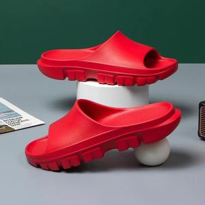 2023 nouveau style de plage de bain pour hommes et femmes - Product Image 4