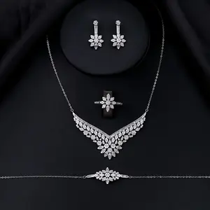 Blossom CS Jewelry Hot Selling Trendy Designer Light 5A Zircon Jewelry Set American Diamond Necklace 925 Silver Jewelry Set