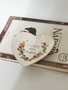 Hot Selling <strong>Ceramic</strong> Heart-Shaped <strong>Jewelry</strong> Tray Elegant <strong>Boxes</strong> for Mother's Day - Product Image 6