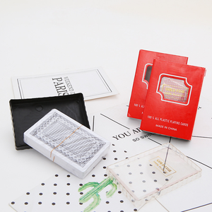 <span class=keywords><strong>Carte</strong></span> da gioco da tavolo in PVC resistenti impermeabili per i grossisti cinesi divertenti <span class=keywords><strong>carte</strong></span> da gioco realizzate con materiale cartaceo <span class=keywords><strong>di</strong></span> qualità - Product Image 4