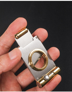 Cortador y Perforador de Cigarros 2 en 1 de Acero Inoxidable al por Mayor, 67*40mm |   Herramienta de Marca Privada con Logotipo Personalizado |   Yunang Smoking OEM - Product Image 5