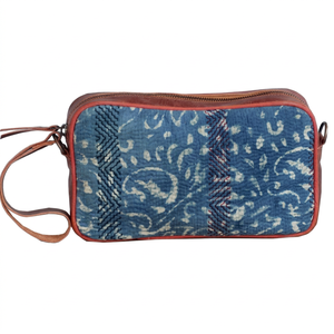 Bolso de mano de cuero cosmético indio Kantha Vintage índigo hecho a mano de proveedor estrella - Product Image 1