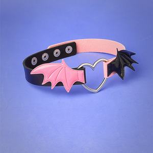 7 Modelos de Collares Góticos Punk, Gargantilla con Alas en Forma de Corazón Oscuro para Mujeres y Hombres, Collar Gótico de Cuero PU Negro Ajustable - Product Image 2