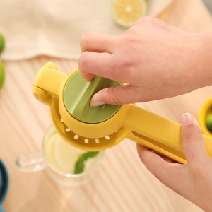 Nouveau Presse-Agrumes <span class=keywords><strong>Manuel</strong></span> Domestique en Plastique PP avec Clip et Poignée en Métal pour Jus <span class=keywords><strong>de</strong></span> Fruits et Légumes en <span class=keywords><strong>Cuisine</strong></span> - Product Image 3