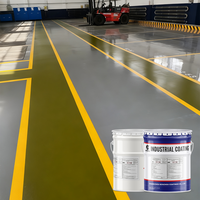 Peinture de marquage industrielle en polyuréthane pour bateaux, excellente fluidité pour pulvérisation sans air, réduit les temps d'arrêt d'équipement et la formation de boues.