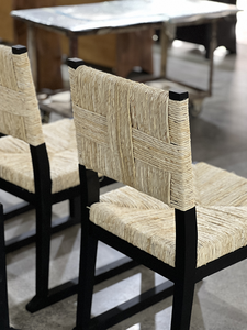 Sedia da pranzo in legno massello di frassino nero Wabi-Sabi con seduta in paglia intrecciata a mano, mobili rustici per ristoranti in stile farmhouse, vendita all'ingrosso - Product Image 5