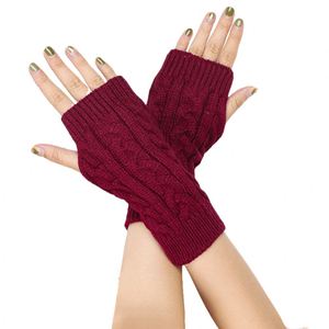 I-0211 Hot Winter Gloves Warm Yarn Half <b>Finger</b> Short Wrist <b>Finger</b> Arm <b>Cover</b> Winter Warm Acrylic Sleeve Warm Woolen Gloves - Product Image 2