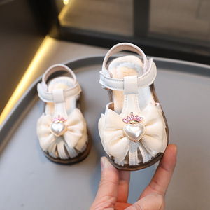 Nouvelle Collection – Sandales d'été en gros pour enfants, chaussures de princesse à semelle souple pour filles, avec nœud, cœur et perles - Product Image 4