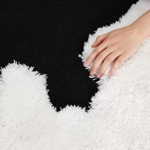 Tappeto Moderno Minimalista Fatto a Mano in Acrilico Bianco e Nero, Design Unico e <span class=keywords><strong>Texture</strong></span> Morbida, Tappeto Tuftato a Mano per Camera da Letto e Soggiorno - Product Image 4