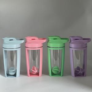 500 मिली पोर्टेबल प्लास्टिक डबल लेयर शेकर कप फिटनेस वाटर शेकर कप के लिए जिम प्रोटीन शेकर्स - Product Image 2