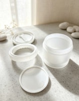 Pot rond en PP dépoli avec logo personnalisé, couvercle à clapet et cuillère, vide, pour crème, lotion corporelle, masque, emballage cosmétique et soins de la peau
