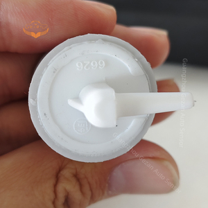 أجزاء محركات وفلاتر حاقن الوقود والغاز 90917-11044 لسيارات تويوتا هايلكس ولاند كروزر - Product Image 2