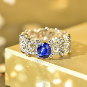 Anello Traforato a Foglia con Gemma Blu per Donne, Elegante Gioiello da Dito alla Moda - Product Image 2