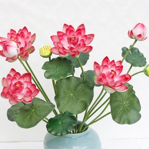 Fiore di Loto Artificiale Realistico a Prezzo all'Ingrosso, Piccolo Bouquet di Fiori di Loto e Foglie in Vaso - Product Image 1