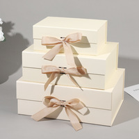 Boîte cadeau pliable en carton rigide noir mat de luxe avec logo personnalisé de qualité supérieure, fermeture magnétique vide