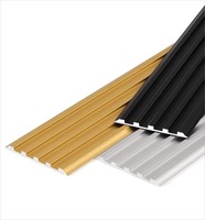 Profilé de marche antidérapant en aluminium robuste pour rampes en carrelage de marbre