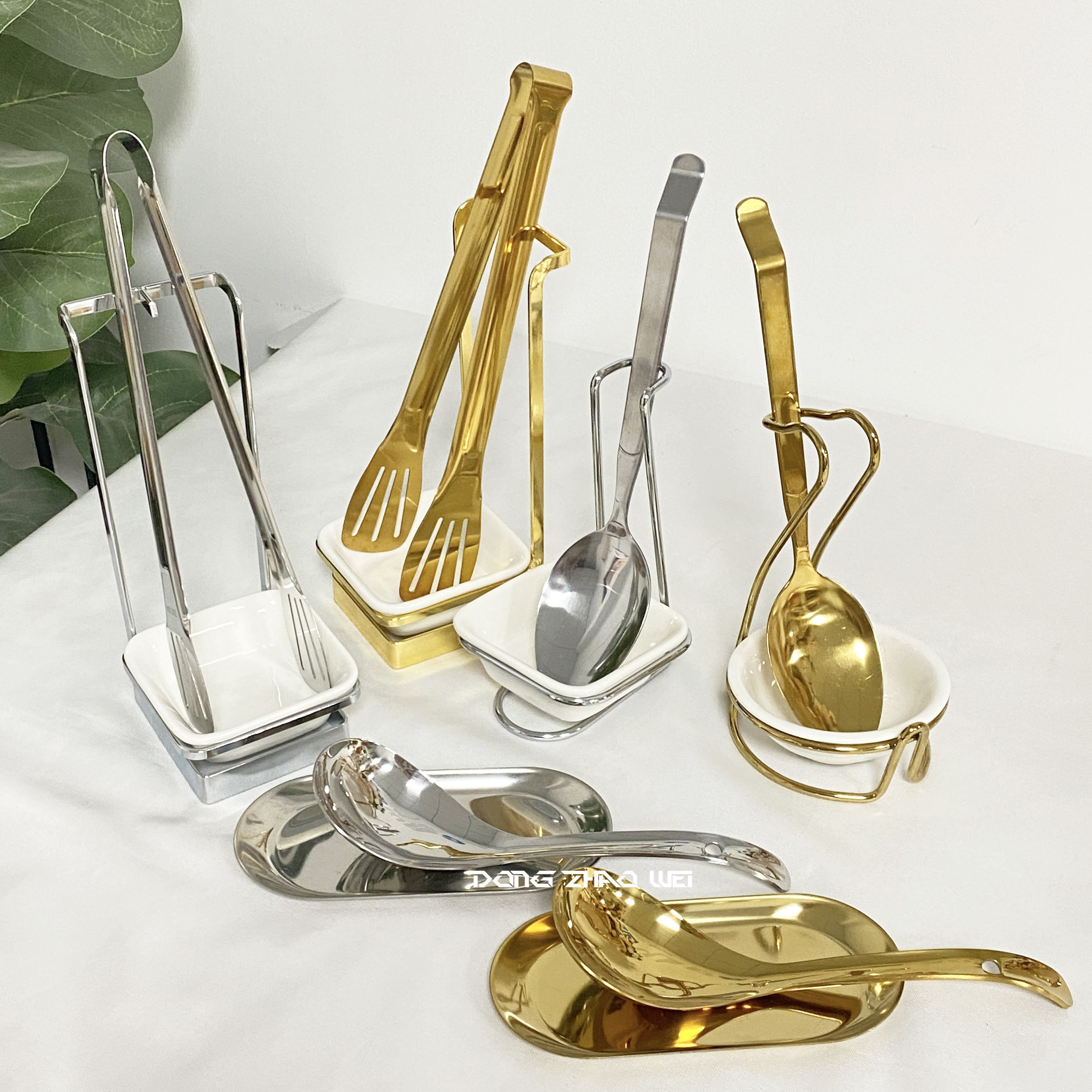 2-Piece Gold Buffet Serving Forks - 10 Inch Stainless Steel Salad & Meat Servers