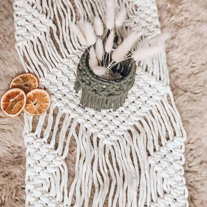 Camino de mesa tejido floral para eventos de primavera y verano Decoración de mesa elegante - Product Image 1