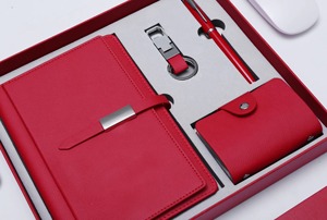 Custom Diary A5 Blue Leather <b>Journal</b> Luxury Corporate Men Gift Set 4 in 1Promotional Items Notebook/Pen/Cardholder/Keychain - Product Image 5
