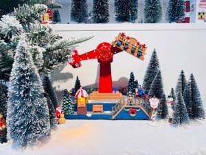 Carrusel de Navidad Musical hecho a mano, paseo en péndulo LED, caja de música artesanal de resina de pueblo nevado animado de plástico - Product Image 6