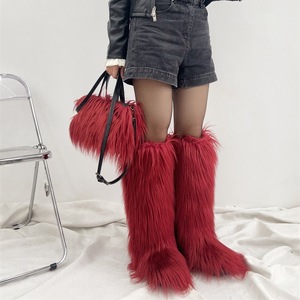 Novo Design de Botas de Neve de Pelúcia até o Joelho com Pelo Sintético de Raposa e Bolsas Combinando - Conjunto de Sapatos e Bolsas Femininas - Product Image 2