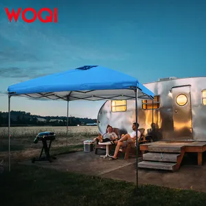छत और वेंटिलेशन के साथ WOQI पॉप-अप वॉटरप्रूफ मंडप, आउटडोर गार्डन छतों के लिए उपयुक्त सनशेड प्रदर्शनी तम्बू