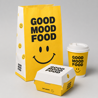 Producteur de contenants jetables en carton pour emballages alimentaires à emporter, personnalisables avec logo, pour frites et burgers, destinés aux chaînes de restaurants.