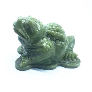 Feng Shui-estatua de rana o dinero de Jade verde de tres patas, decoración para salpicadero de coche