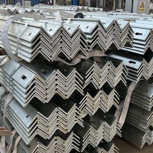 Travesaño <span class=keywords><strong>de</strong></span> poste eléctrico <span class=keywords><strong>de</strong></span> acero HDG, <span class=keywords><strong>de</strong></span> ángulo igual, <span class=keywords><strong>de</strong></span> <span class=keywords><strong>hierro</strong></span> y acero, directo <span class=keywords><strong>de</strong></span> fabricante, para línea <span class=keywords><strong>de</strong></span> transmisión - Product Image 1