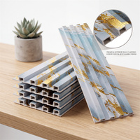 Panneau mural rainuré WPC minimaliste pour intérieur, panneau décoratif en bois à lattes 3D, revêtement mural composite imperméable