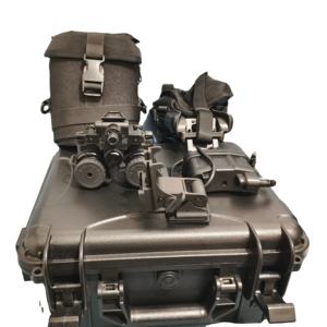 Jumelles de vision nocturne PVS31 pour la chasse avec intensificateur d'image blanc pour casque - Product Image 1