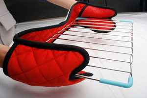 2019 Amazon Vente Chaude Anti-dérapant Carré Gant de <span class=keywords><strong>cuisine</strong></span> En Silicone Gants de Four <span class=keywords><strong>Manique</strong></span> De <span class=keywords><strong>Cuisine</strong></span> Pour Cuisiner - Product Image 6