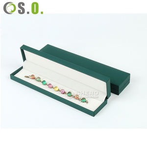 Caja de Cartón Verde con Logotipo Personalizado para Anillos, Colgantes, Pulseras, Brazaletes, Collares y Joyas - Product Image 2
