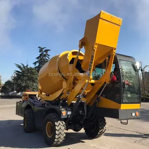 Beton Mixer Truck 1.2m3 Self Loading Mobile Concrete Mixer With 270 Degree Slewing Drum