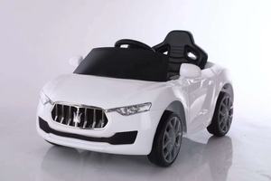 Small Baby Electric Four-Wheel Stroller Car <strong>for</strong> 2-8 <strong>Year</strong> <strong>Olds</strong> Rechargeable Plastic <strong>Toy</strong> Can Be <strong>Sit</strong> <strong>on</strong> Remote Control Kids Car - Product Image 3