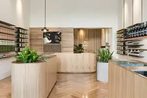 Vitrina de exhibición cosmética de diseño Interior para tienda de farmacia, muebles de mostrador para tienda médica, venta al por menor