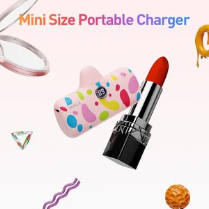 Tin Tức <span class=keywords><strong>2025</strong></span> Công Nghệ Nữ Tính Thời Trang Màu Hồng Son Môi Kích Thước Sạc Di Động 4800MAh Nhanh Chóng Sạc Mini Ngân Hàng Điện Với Được Xây Dựng Trong Cắm - Product Image 3