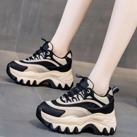 Chaussures tendance pour femmes printemps-automne 2024, baskets décontractées polyvalentes pour le campus avec fermeture à lacets, semelle épaisse, nouveau style