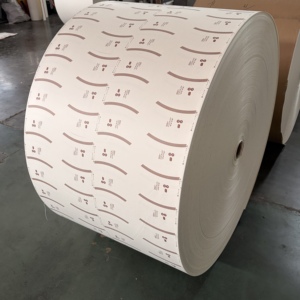 Rouleau de papier kraft enduit de PE de largeur personnalisée, résistant à la graisse, pour l'emballage alimentaire à emporter (fast-food) - Product Image 4